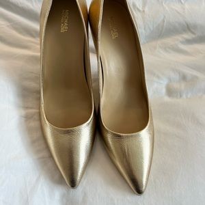 Michael Kors Gold Leather Heels